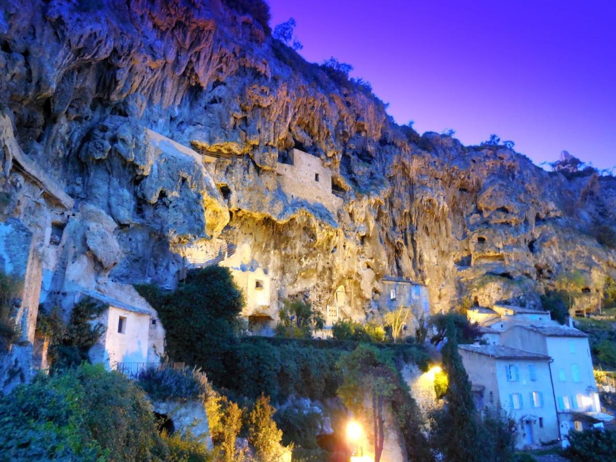 Maison Dans La Provence Verte Cotignac Bagian luar foto